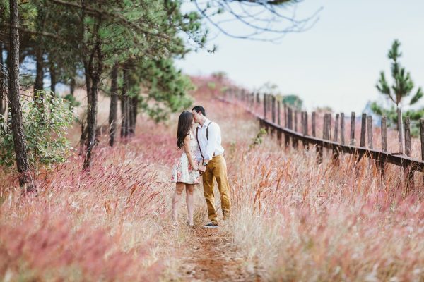 couple-1779066_1280