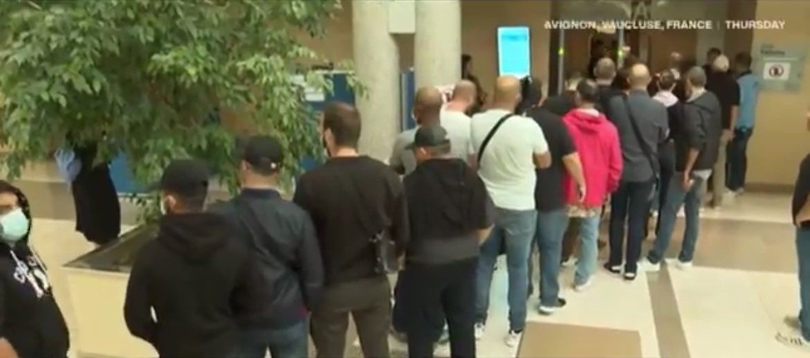 the queue of defendants