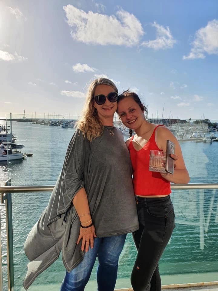 julie and molly 2